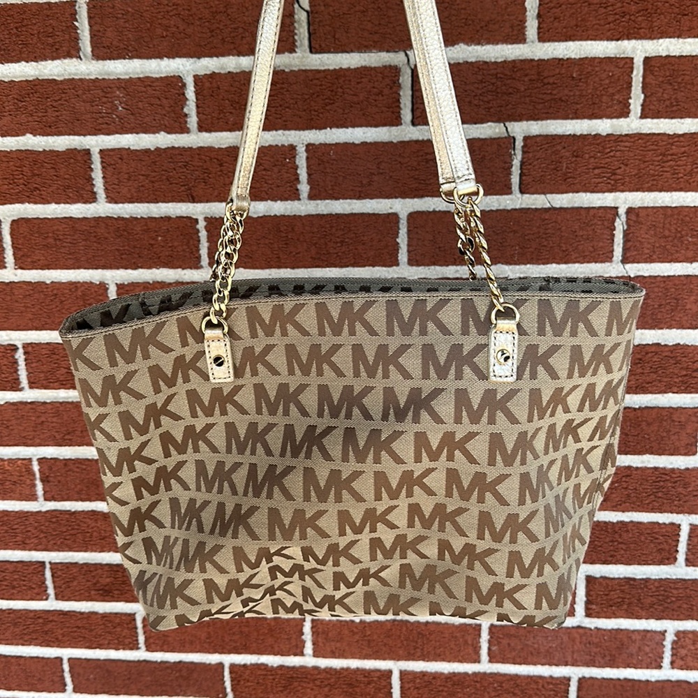 Michael Kors Shoulder Bag